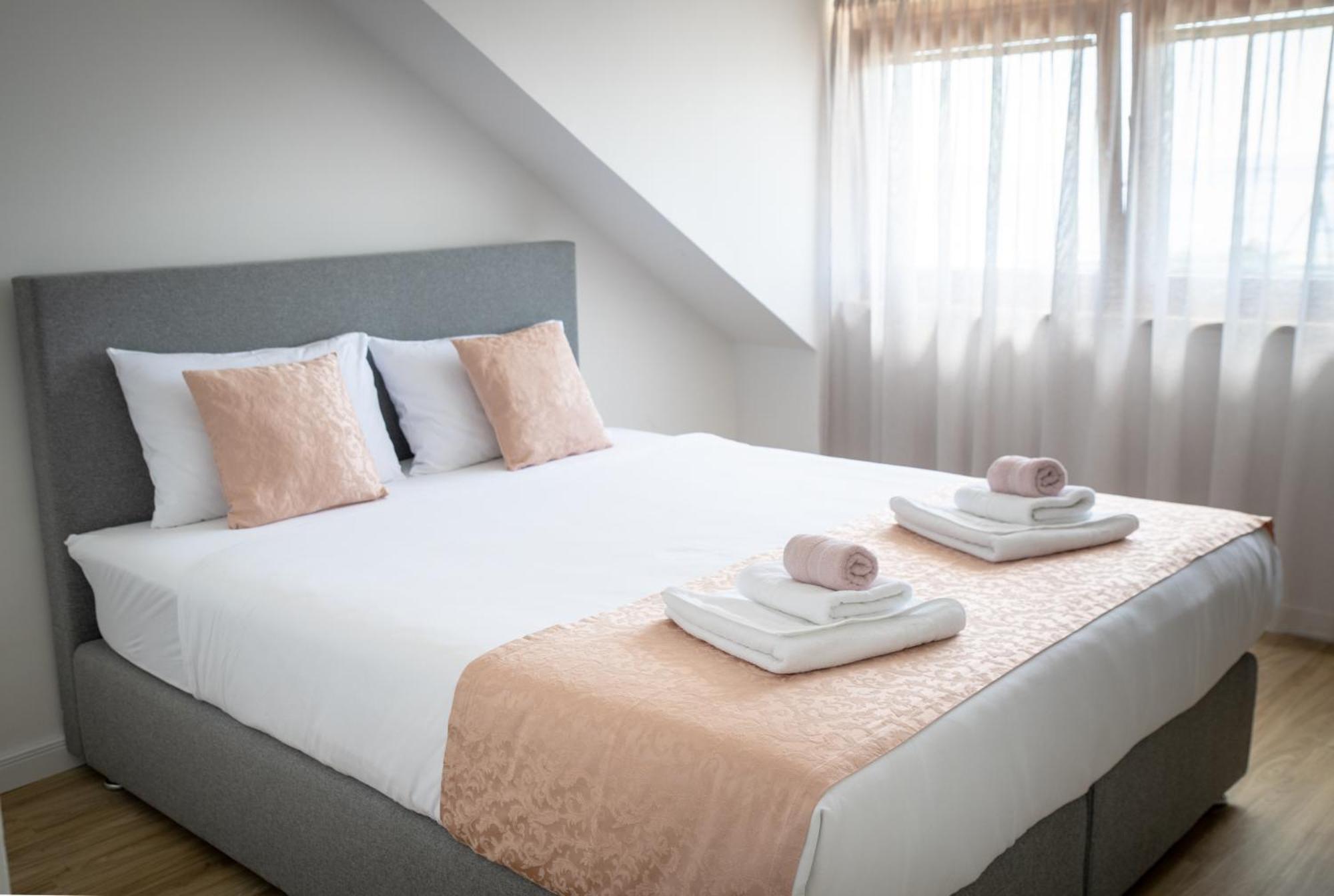 Bed & Breakfast Portun In The Center Baška Voda Kültér fotó