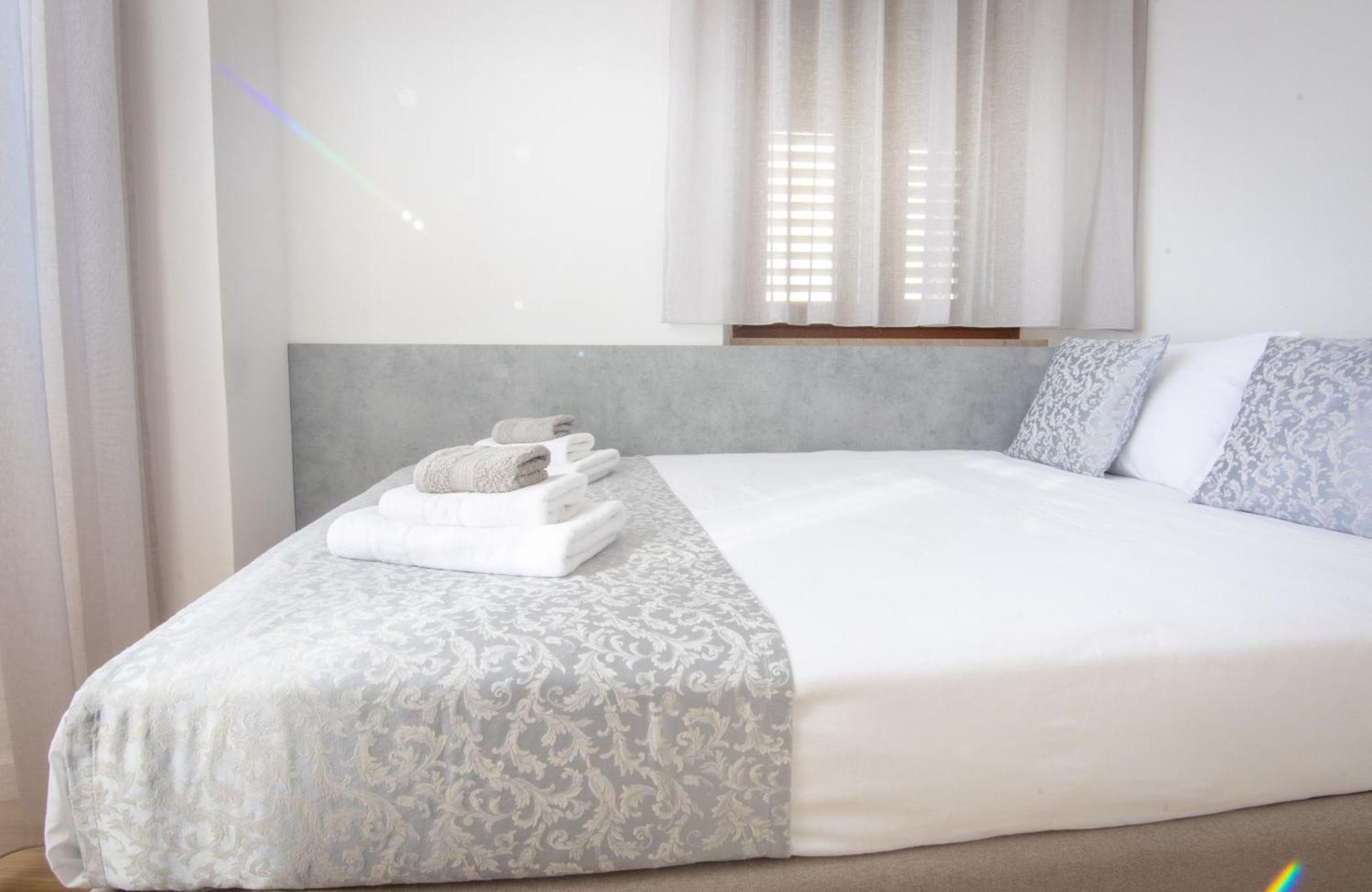 Bed & Breakfast Portun In The Center Baška Voda Kültér fotó
